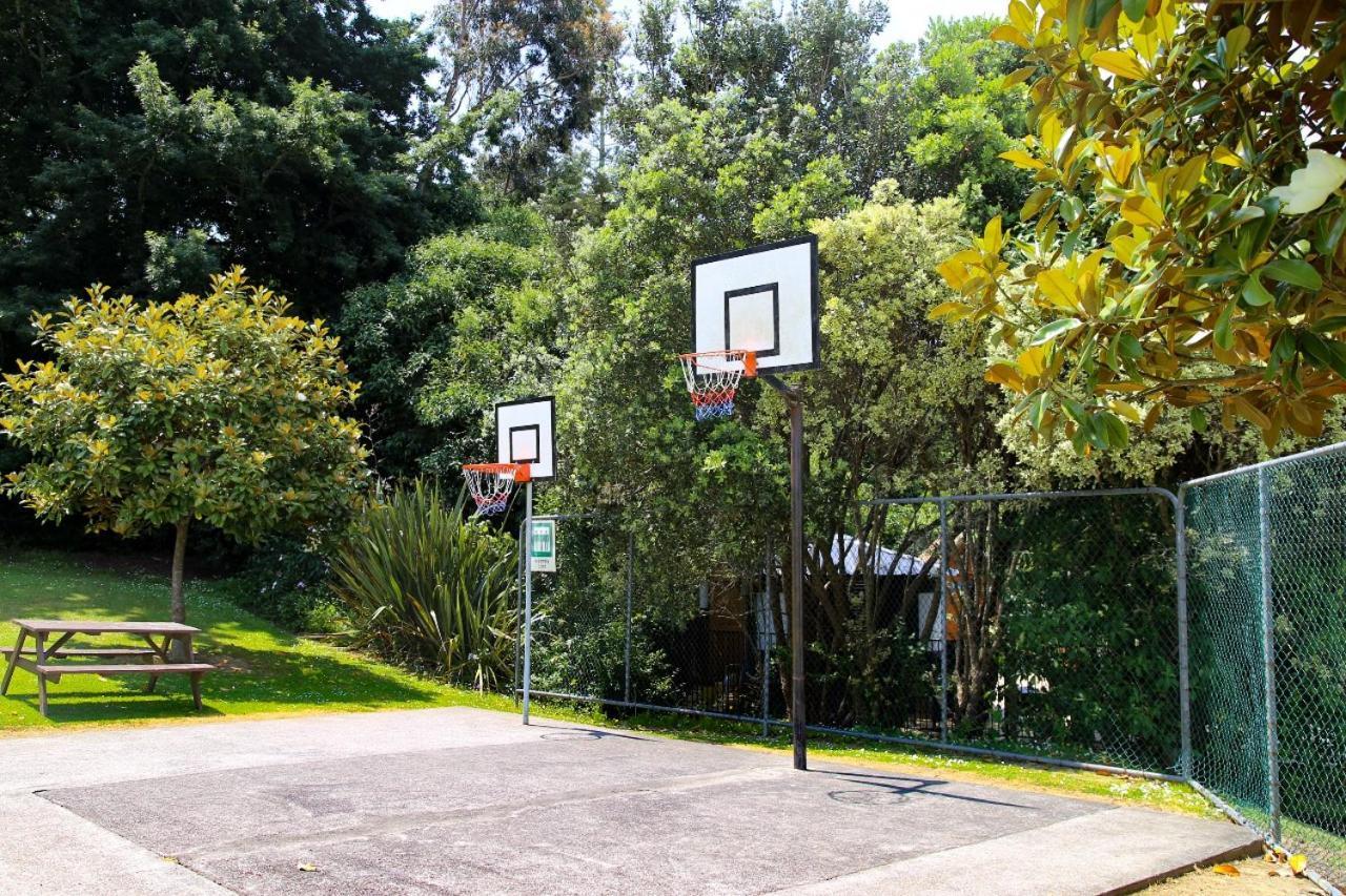 Orere Point Top 10 Holiday Park Auckland Exterior photo