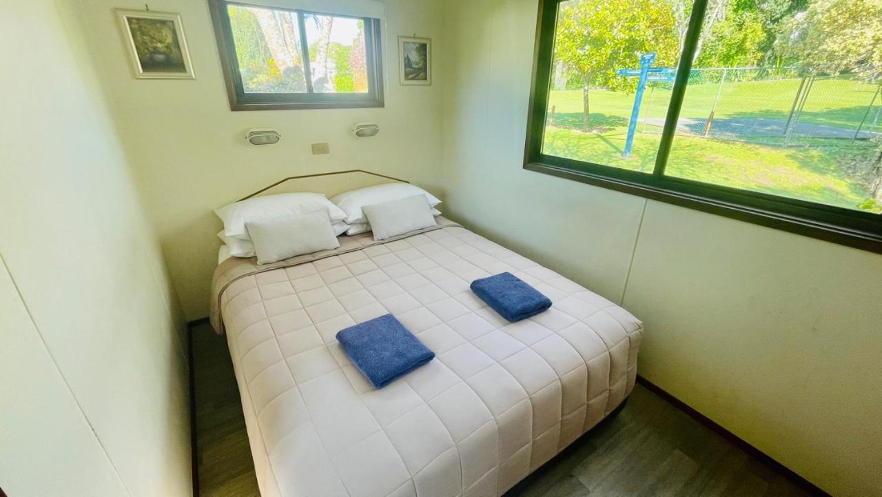 Orere Point Top 10 Holiday Park Auckland Exterior photo